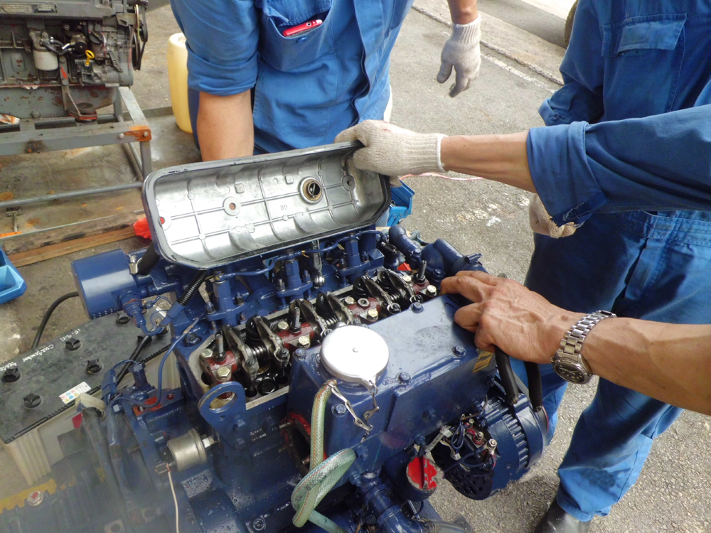 Lifeboat Engine Repairs & Servicing